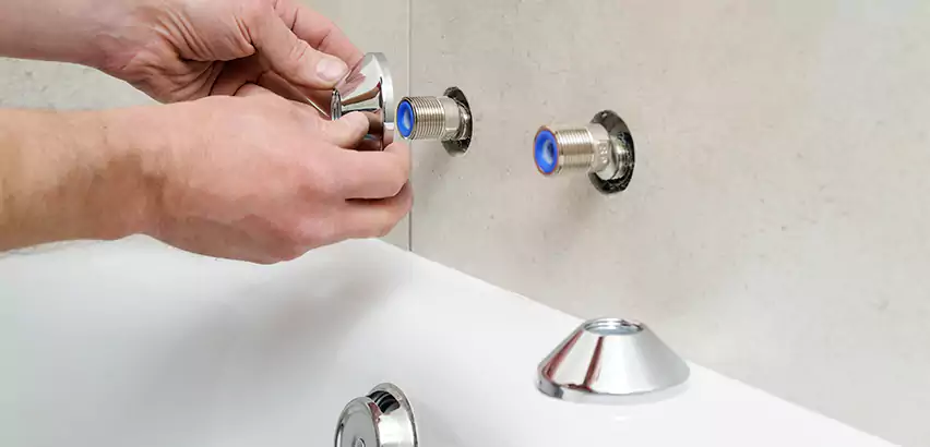 Bathtub Faucet Diverter Replacement in Fort Smith